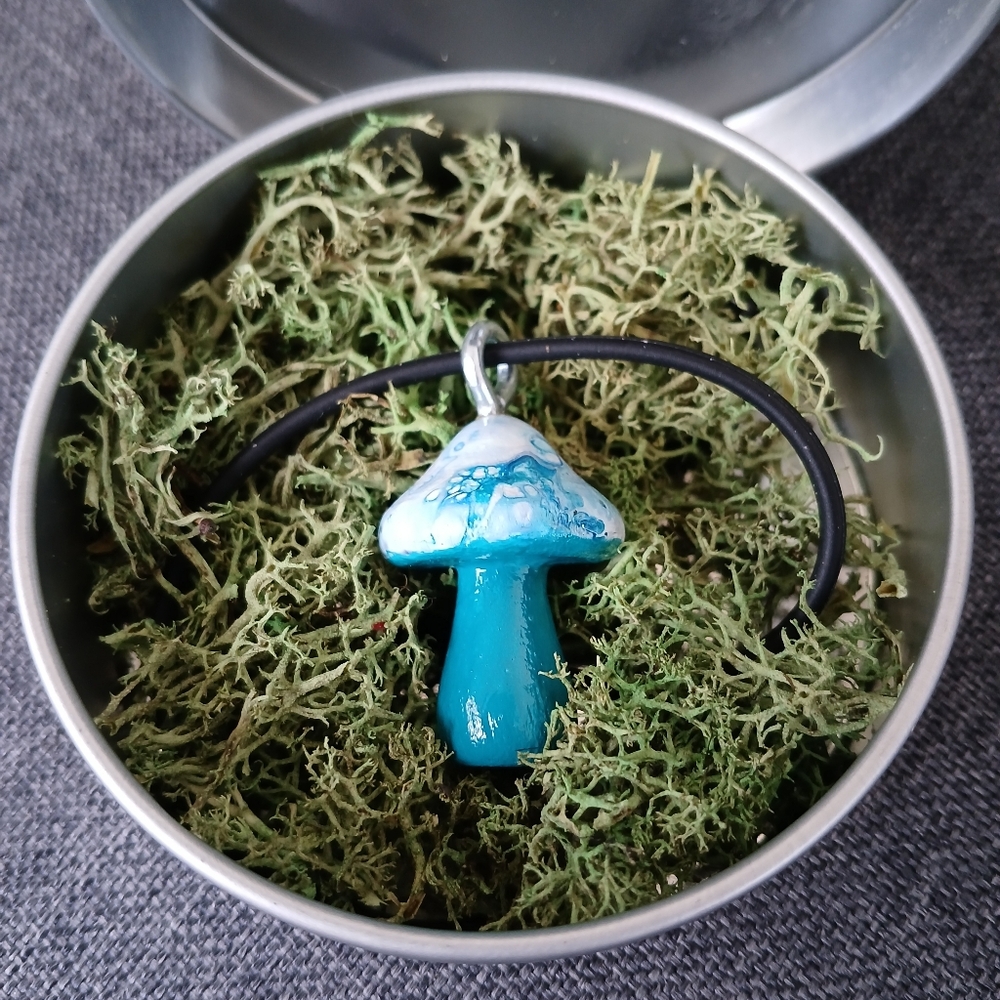 "Oceans Blue" Handmade Wooden Pour Painted Mushroom Rubber Silicone Necklace